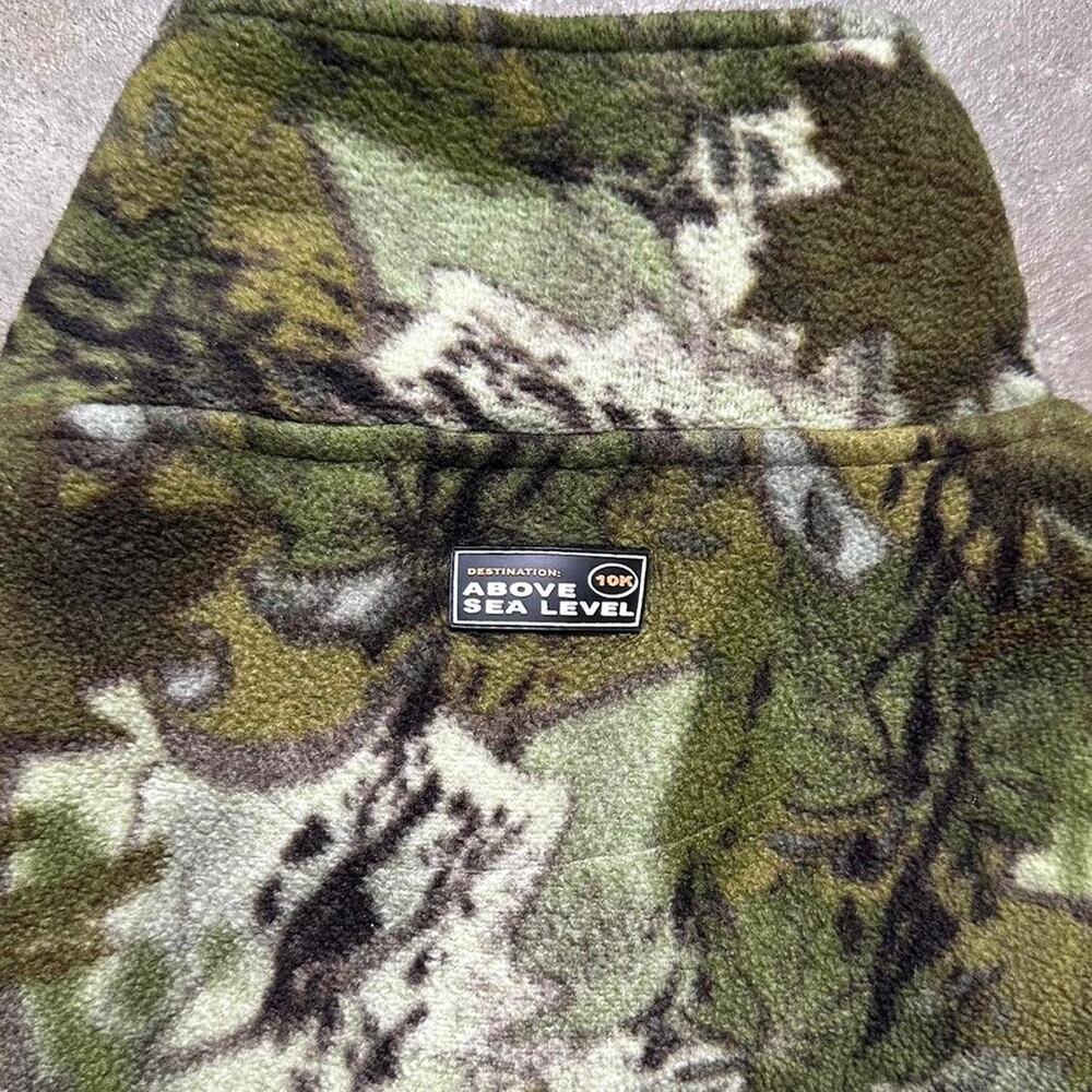 Vintage 90s Above Sea Level View 3